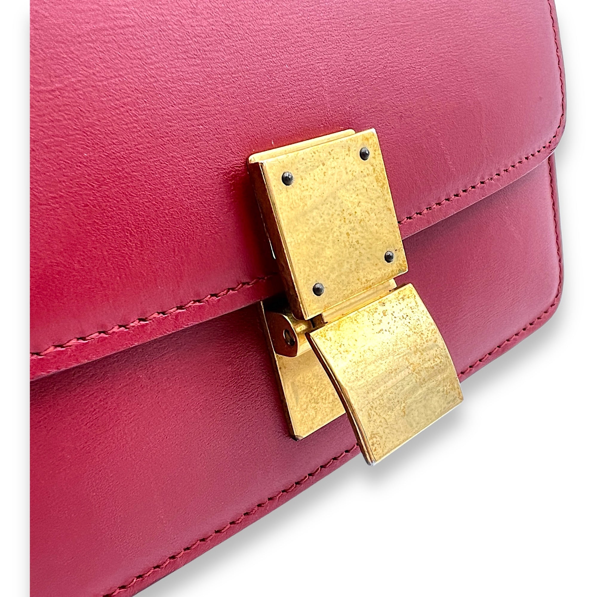 Box Small Red Shoulder Bag in Calfskin, Gold hardware - Image 7