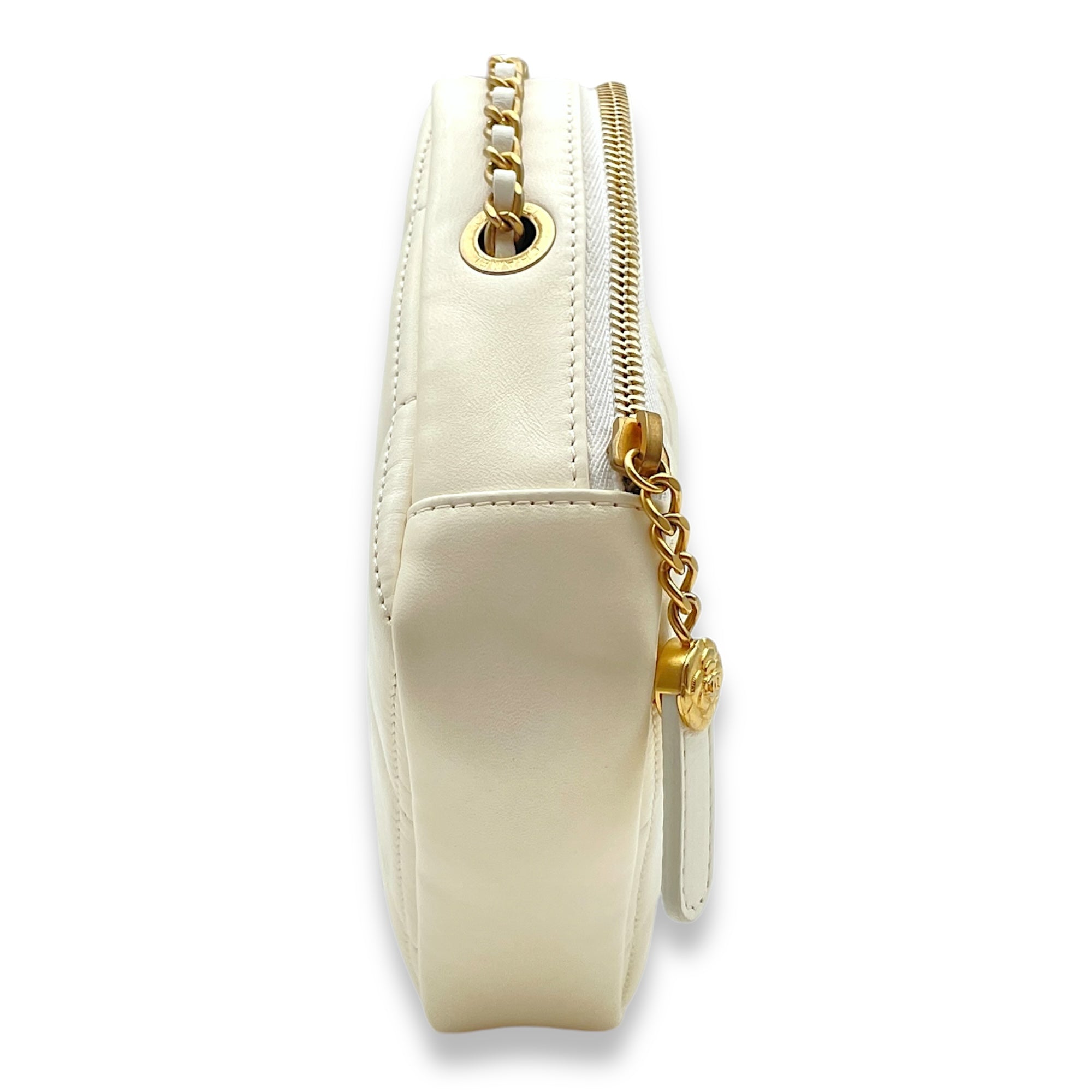 Diamond Quilted CC White Crossbody Bag in Lambskin, Gold hardware - Image 5