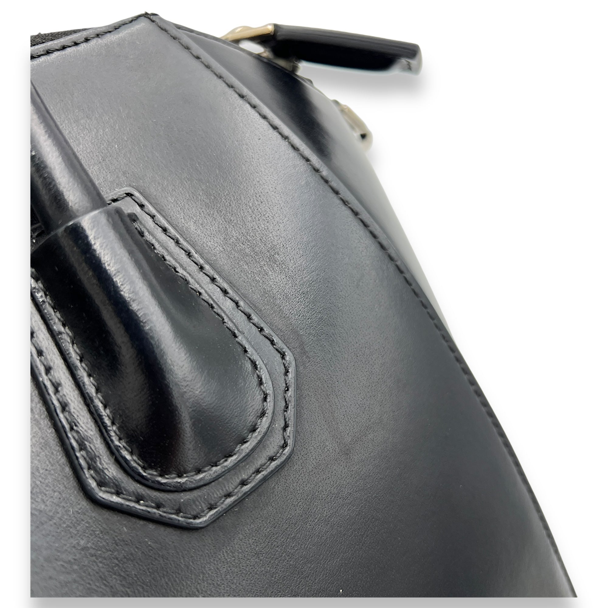 Antigona Small Black Top Handle Bag in Calfskin, Silver hardware - Image 10