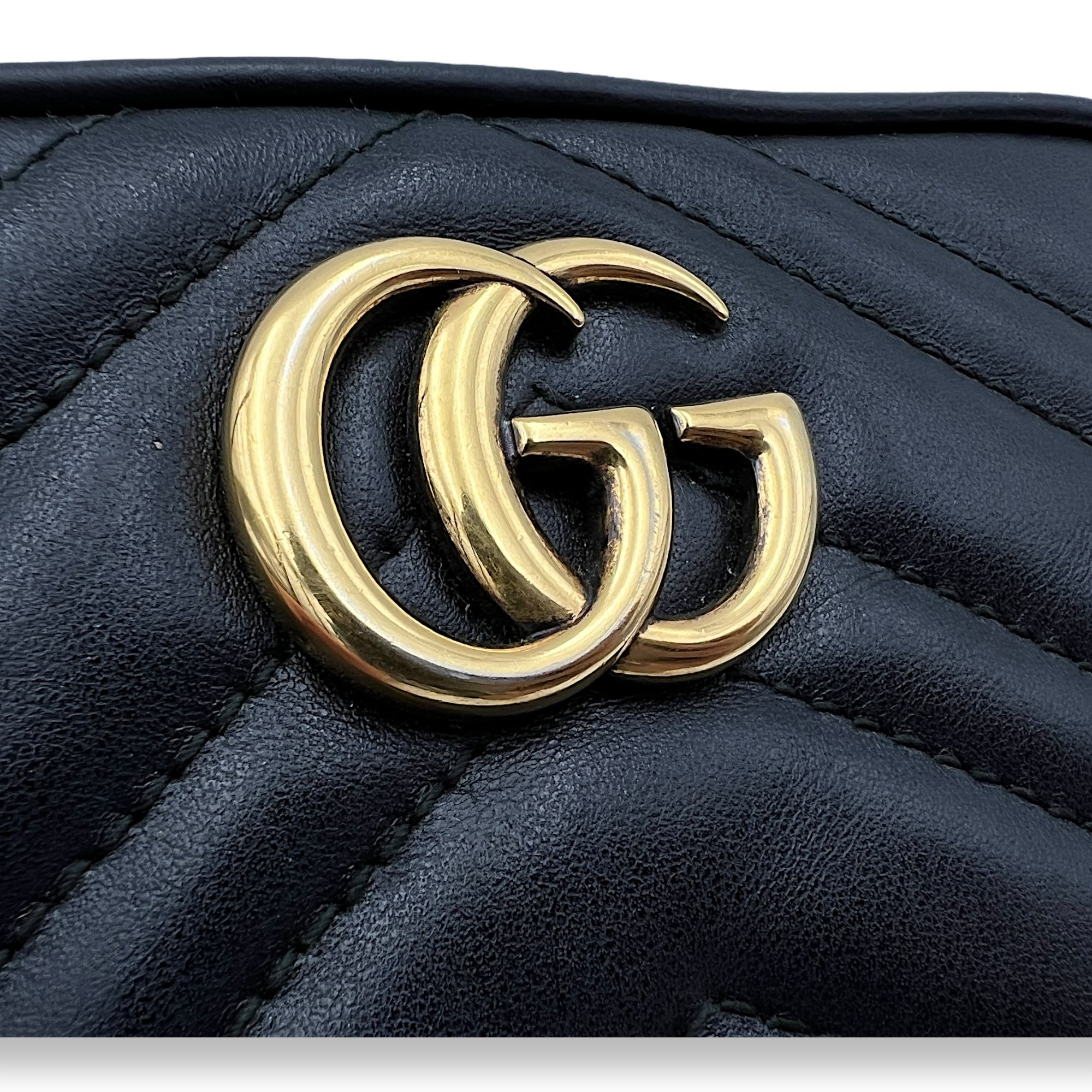 GG Marmont Mini Black Crossbody Bag in Calfskin, Gold hardware - Image 7
