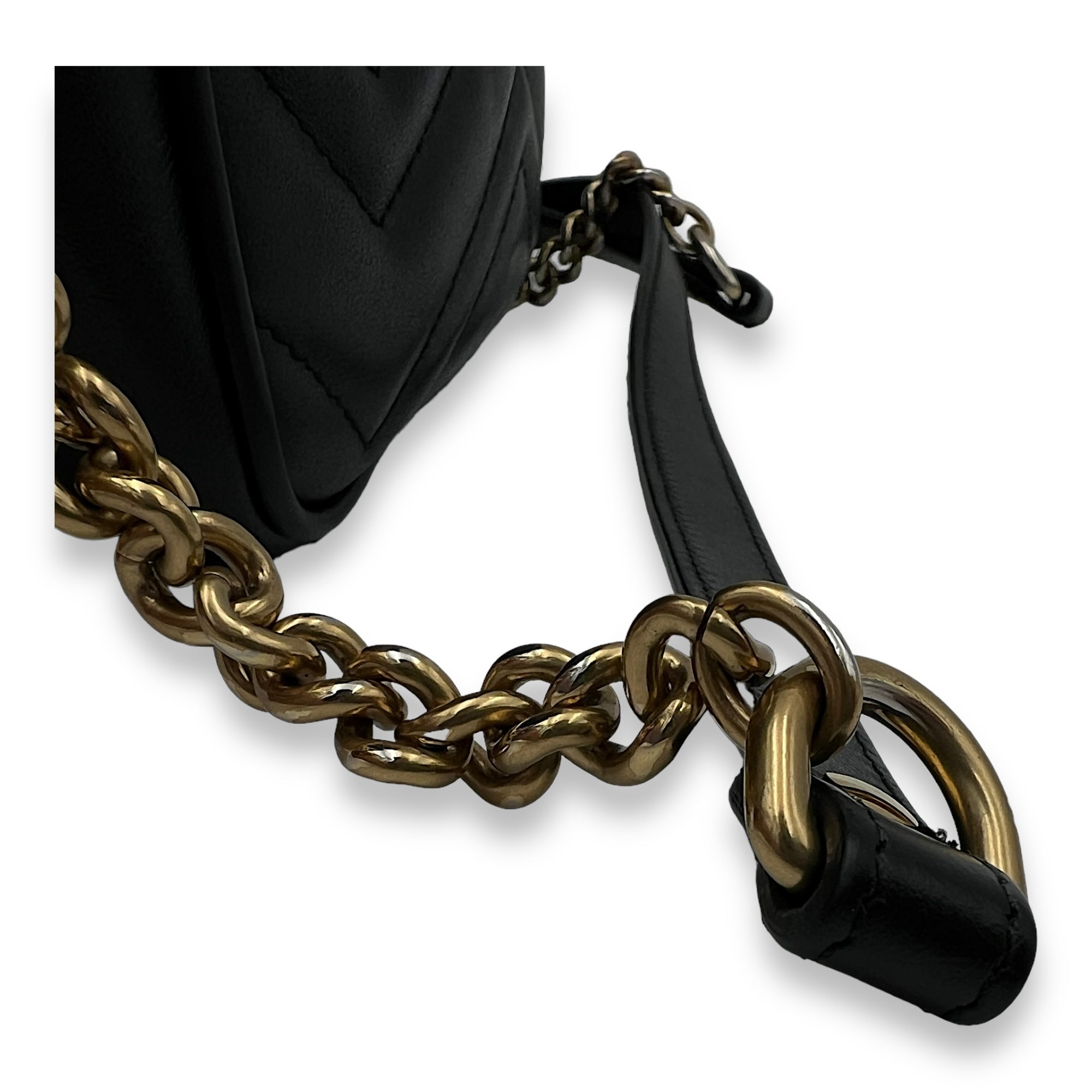 GG Marmont Mini Black Crossbody Bag in Calfskin, Gold hardware - Image 10