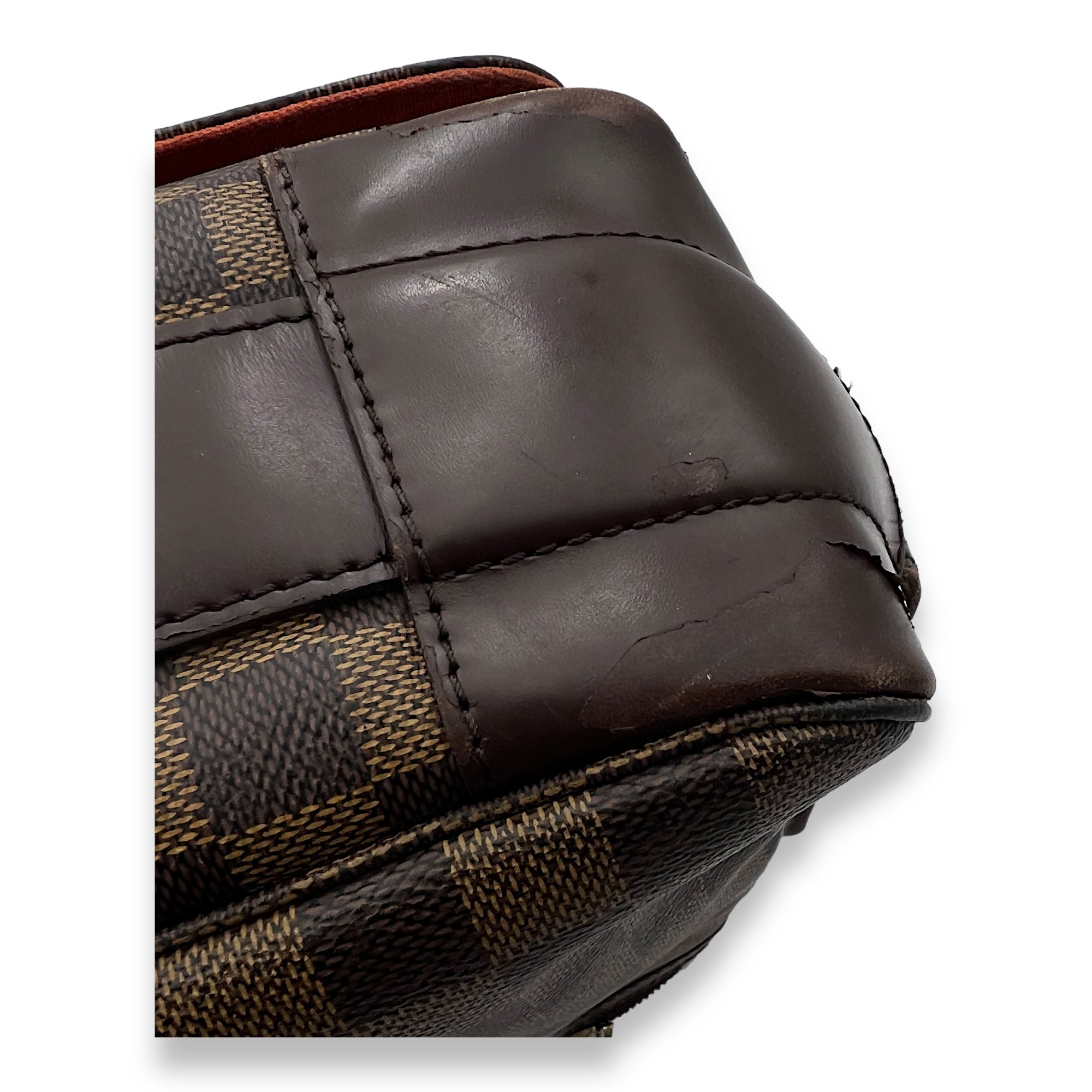 Bastille Messenger Bag Damier Ebene in Coated Canvas, Gold hardware - Image 8