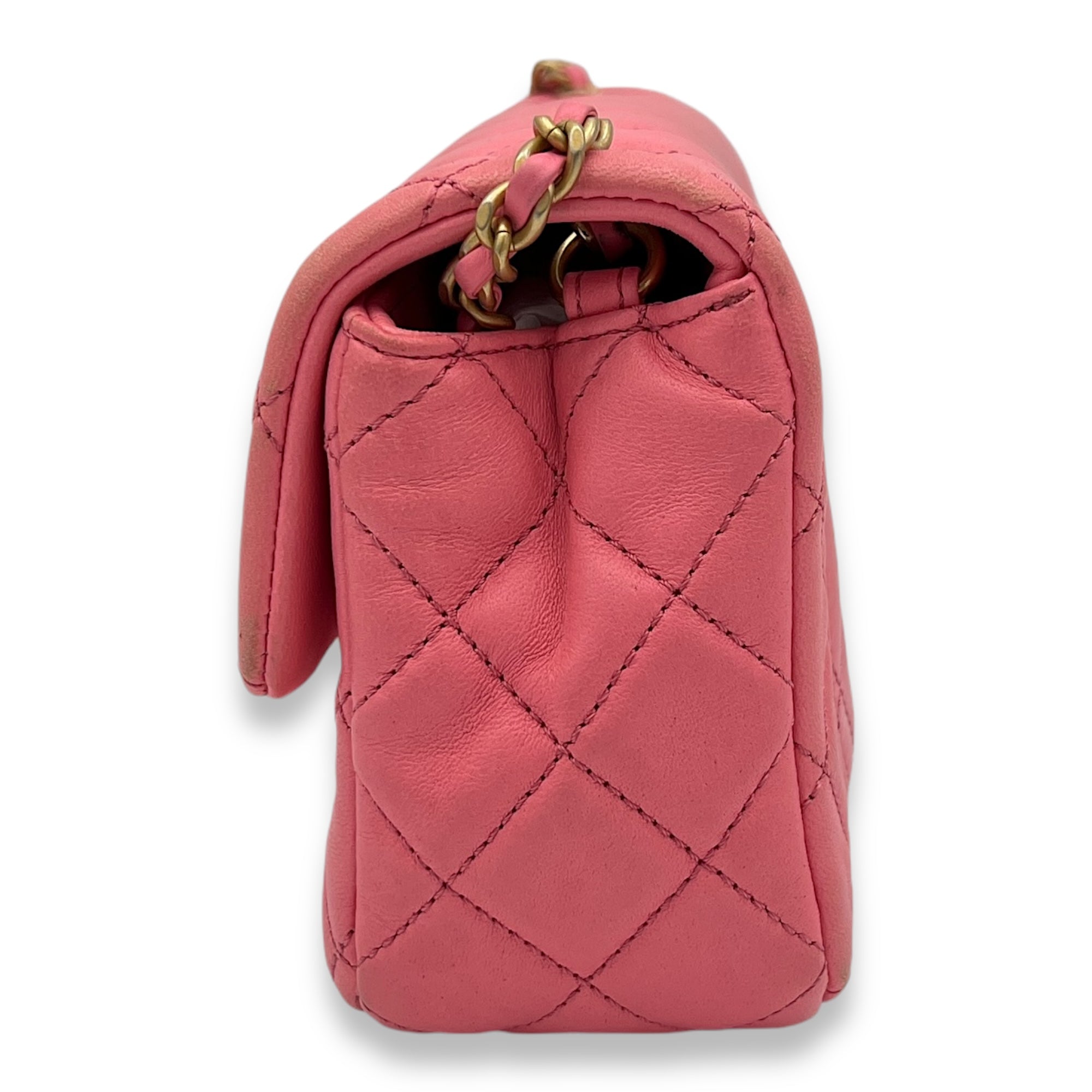 Quilted Pearl Crush Shoulder Bag Pink in Calfskin, Gold hardware - Image 5