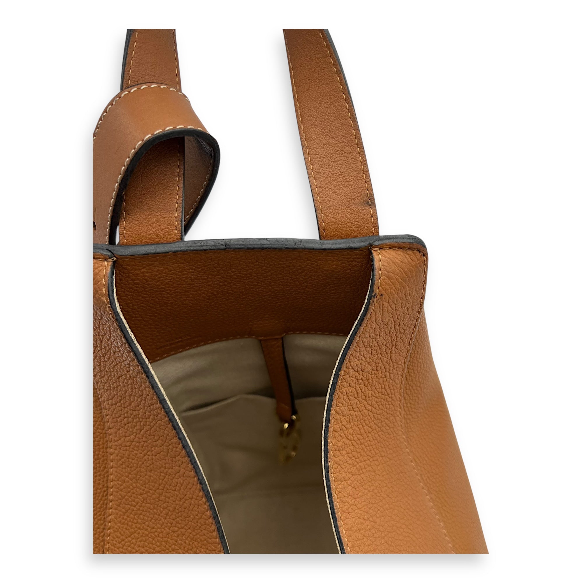 Hammock Medium Brown Shoulder Bag in Calfskin, Gold hardware - Image 15