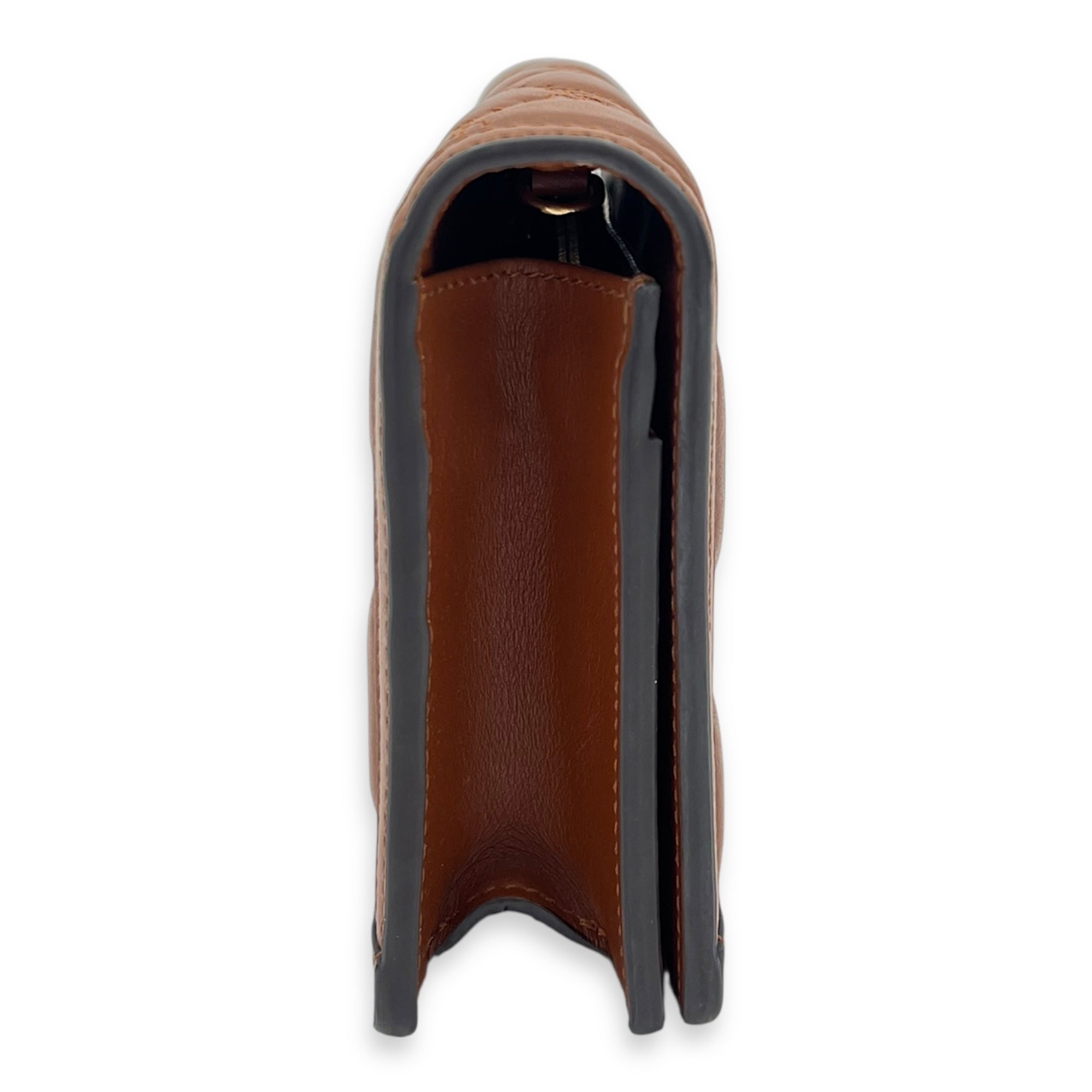 Matelassé Wallet On Chain Brown in Calfskin, Gold hardware - Image 4