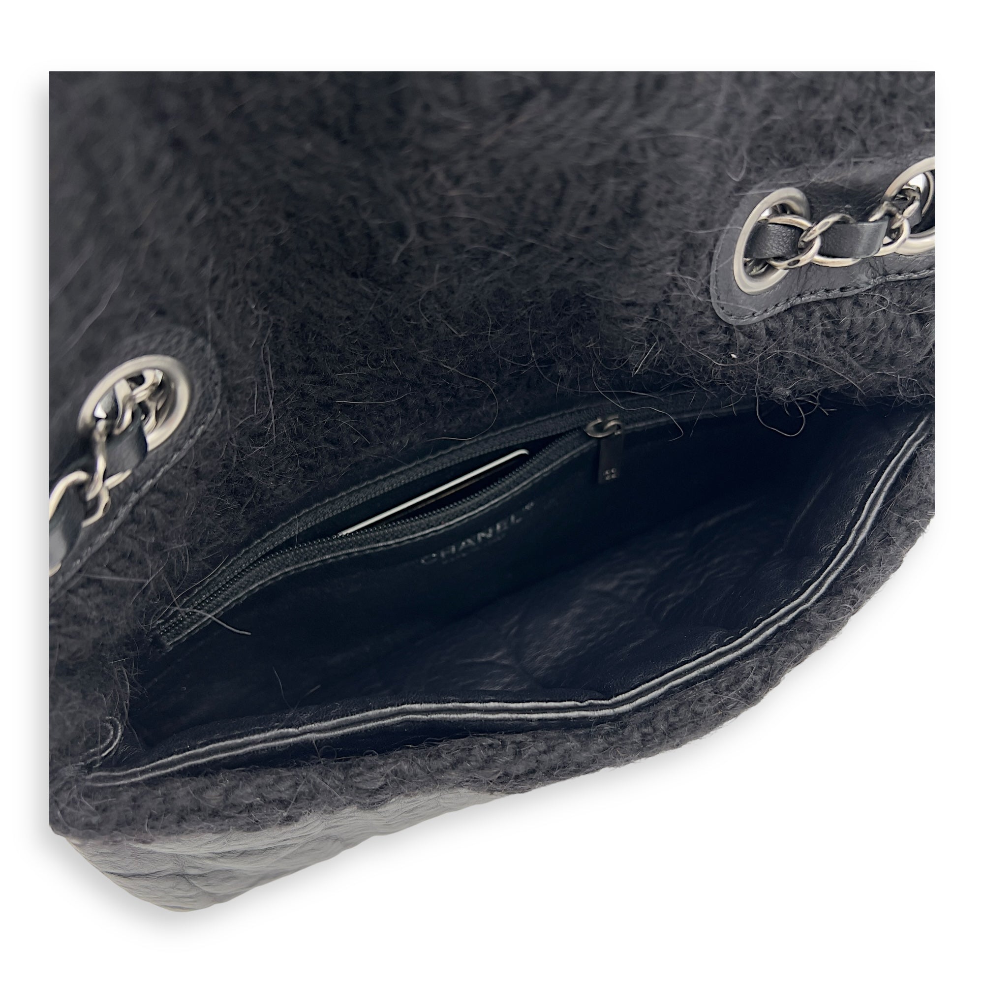 Paris Edinburgh Chic Knit Shoulder Bag Black in Calfskin, Silver hardware - Image 5