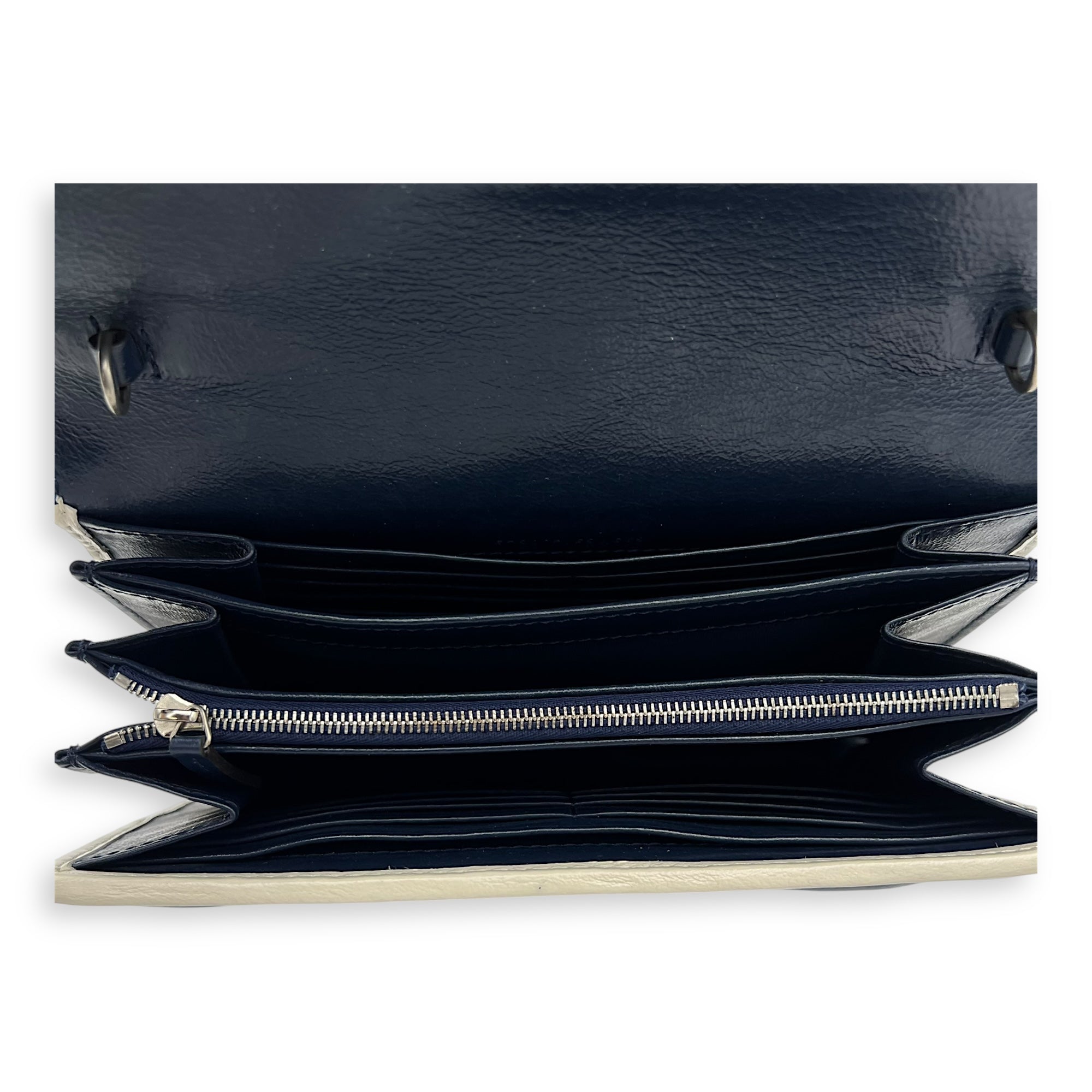 GG Marmont Wallet On Chain Blue in Calfskin, Ruthenium hardware - Image 7