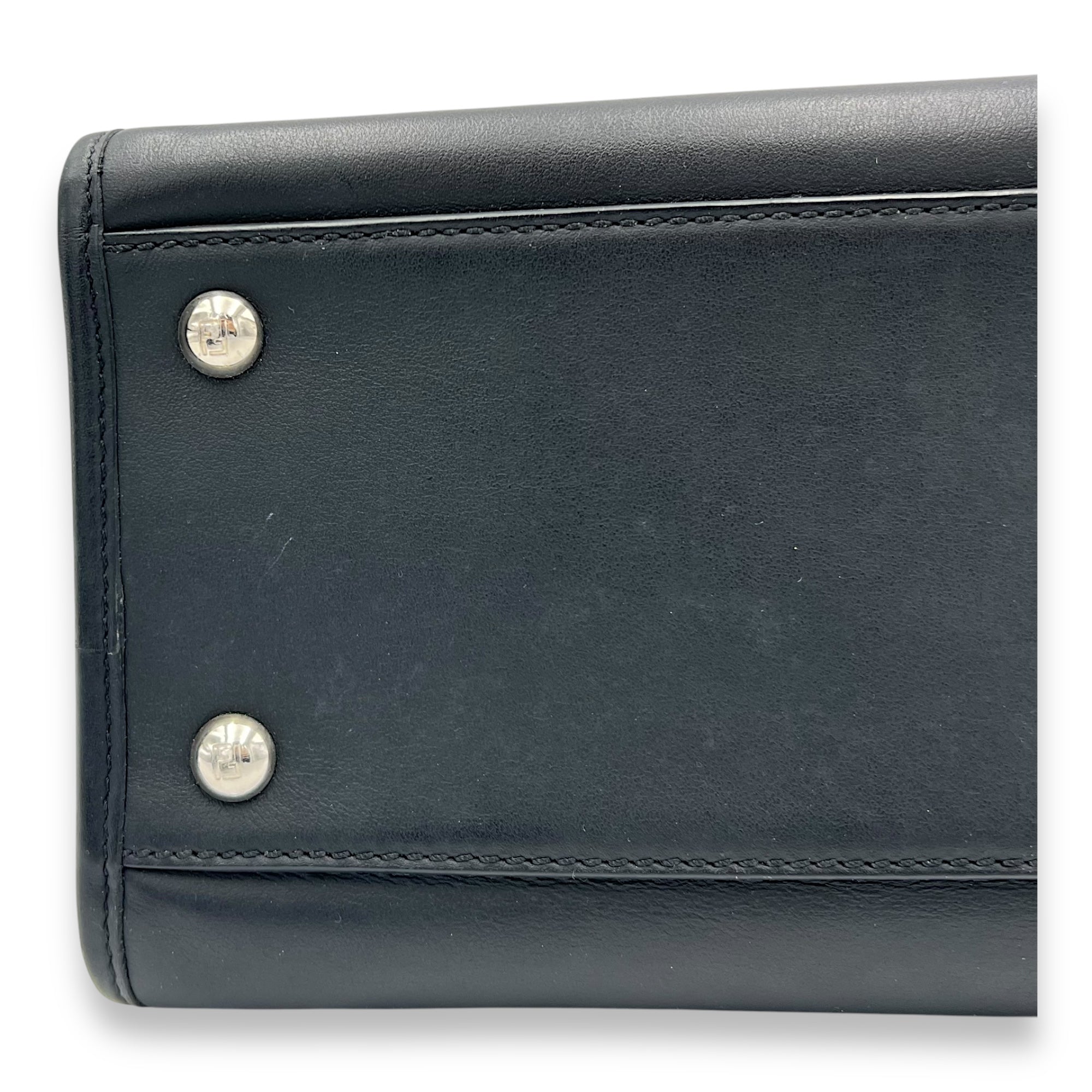 Runaway Shoulder Bag Black in Calfskin, Gold hardware - Image 9