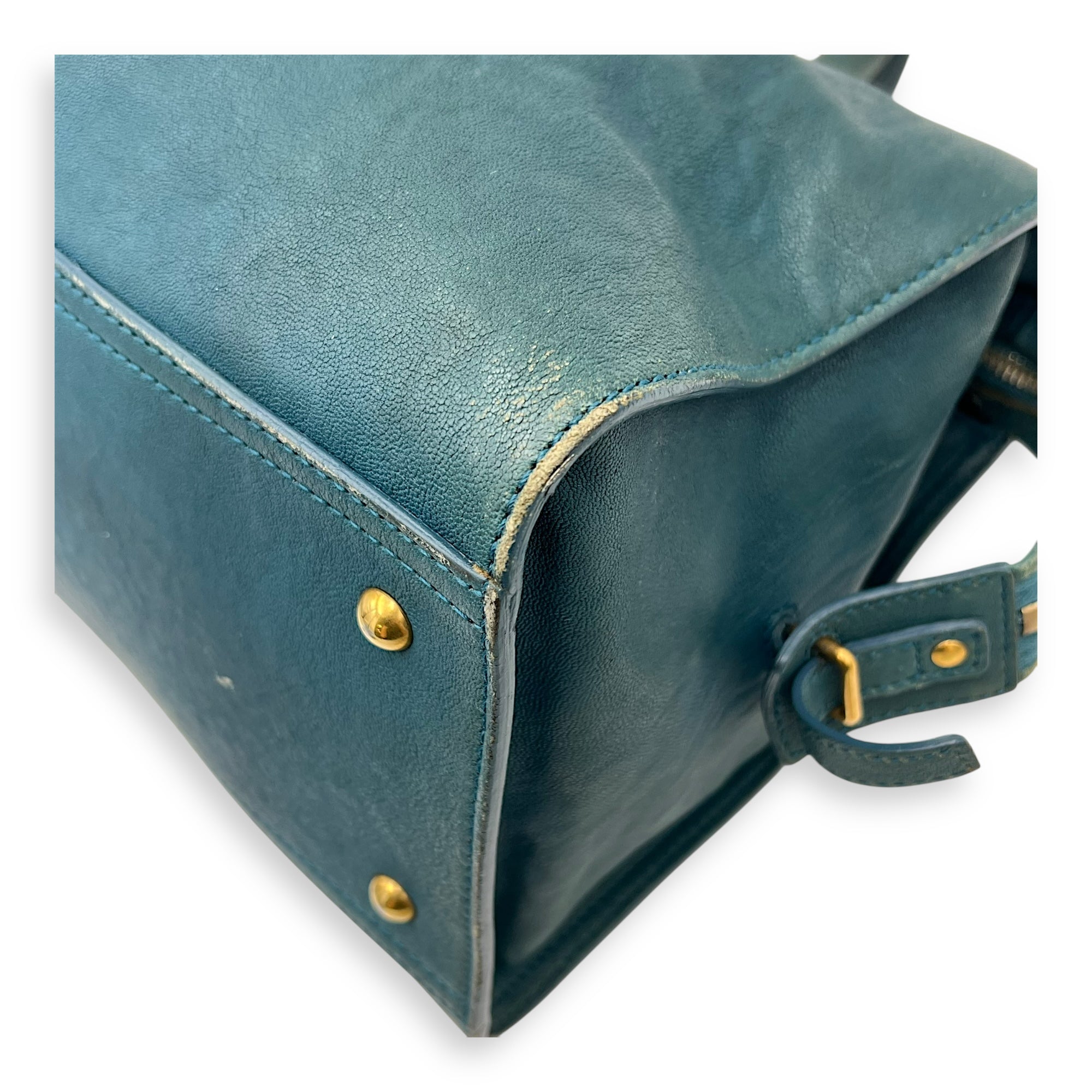 Cabas Chyc Sac Ligne Y Top handle bag in Calfskin, Gold Hardware - Image 16